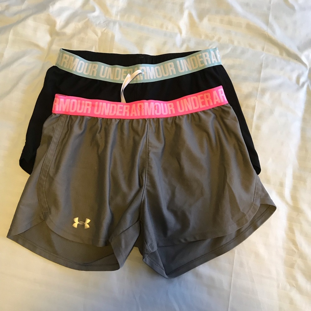 2 pairs of size small under armour athletic shorts